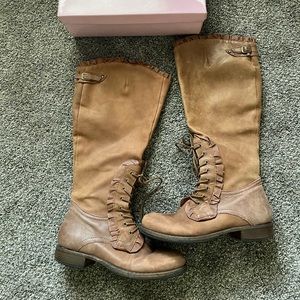 Crown Vintage tan boots